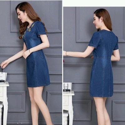Đầm Jean Thêu Hoa Phối Dây Kéo Trước - NJ253